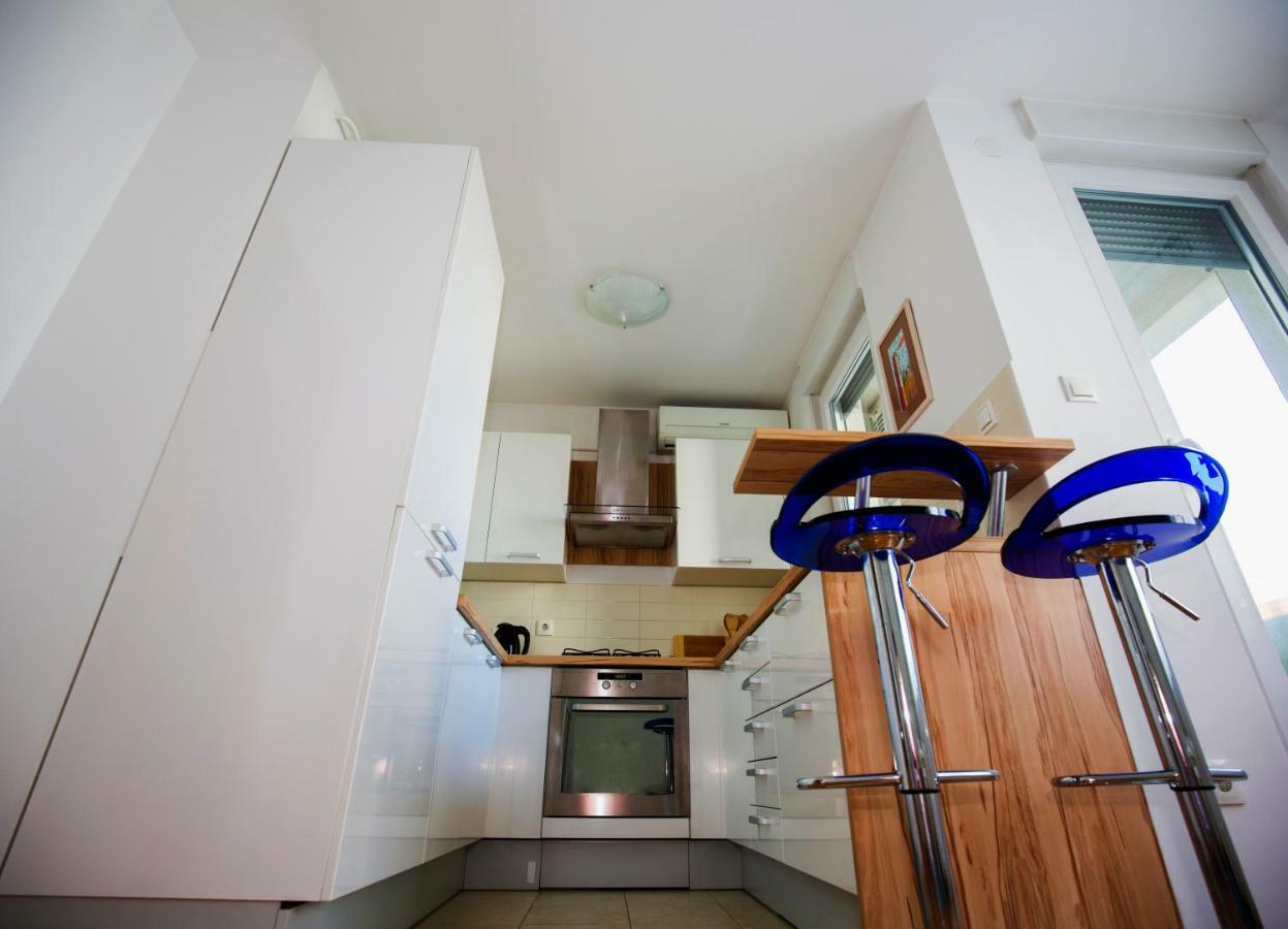 Apartment Luka Загреб Екстериор снимка
