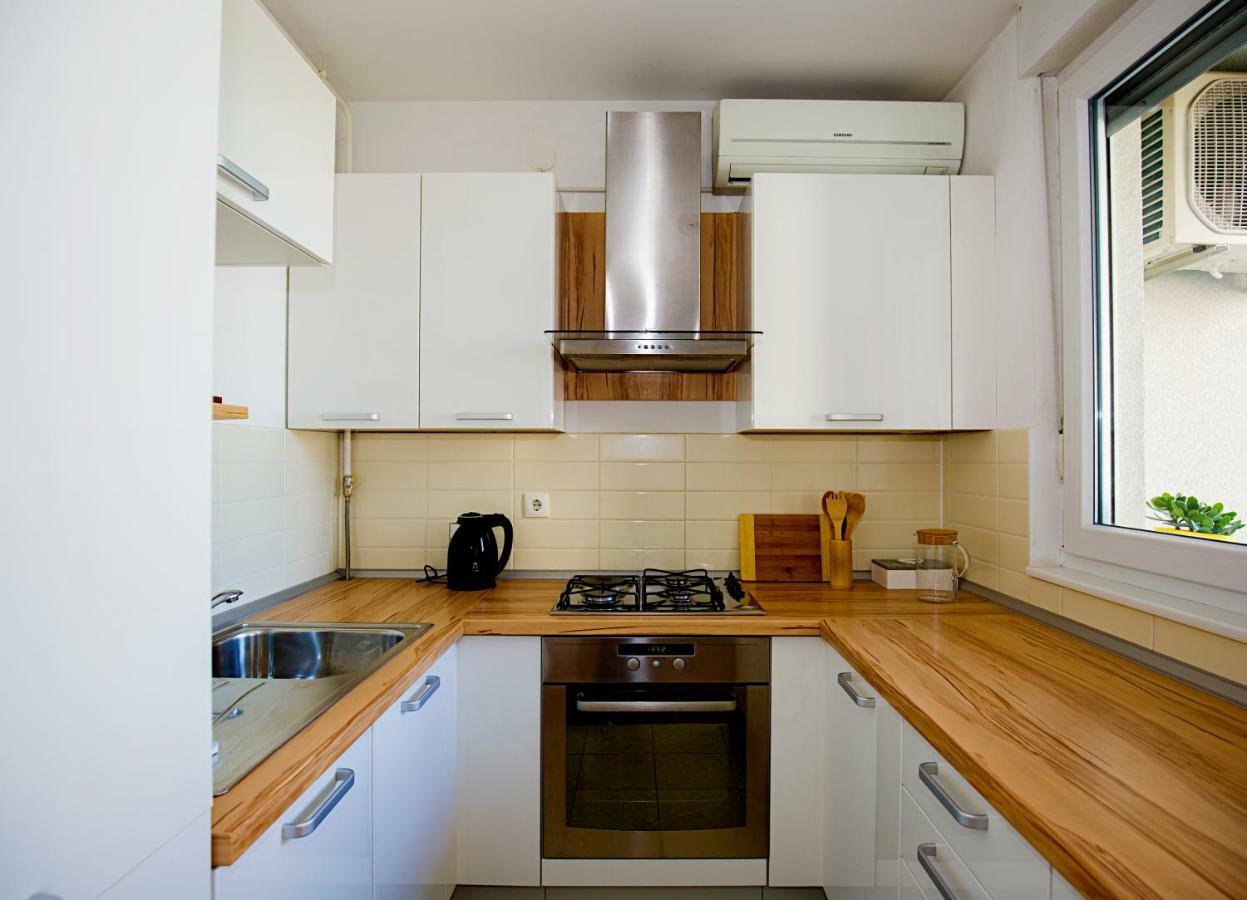 Apartment Luka Загреб Екстериор снимка