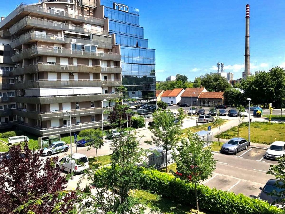 Apartment Luka Загреб Екстериор снимка